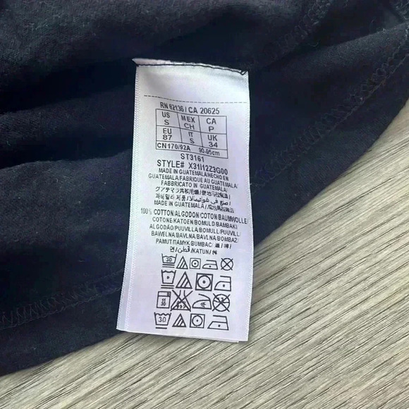 Guess | Mens Black  t-shirt - Picture 5 of 5